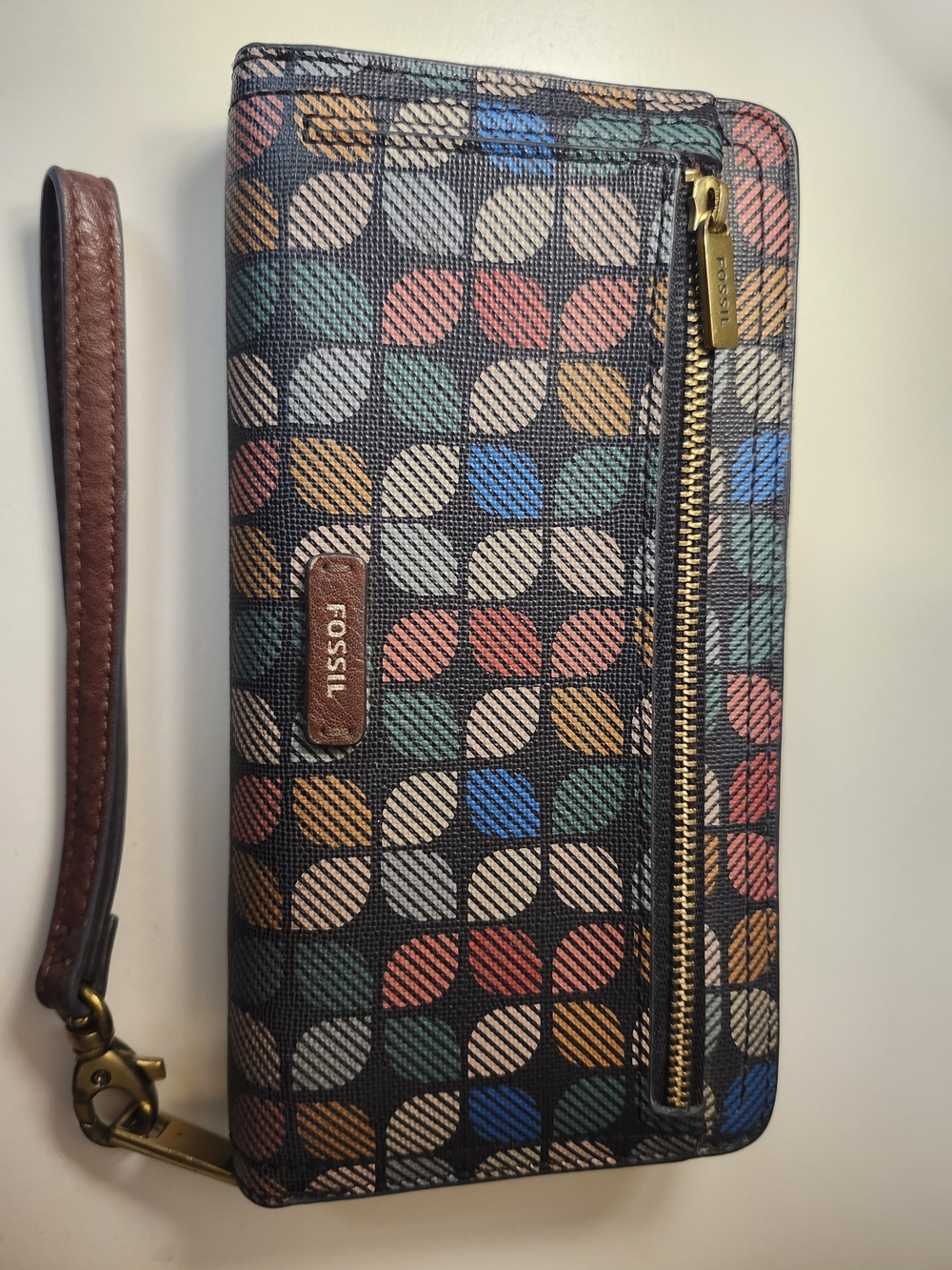 Fossil Multicolor Patterned Zip Wristlet Wallet